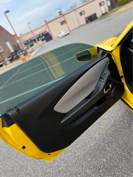 2011 Chevrolet Camaro 5th Gen - Image 9 of 16