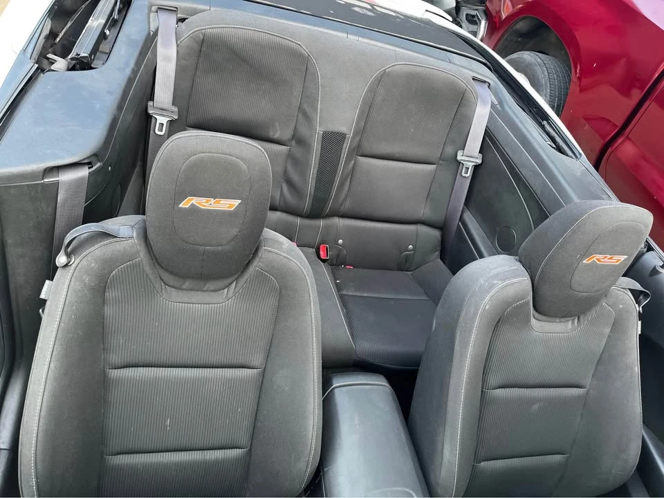 2011 Chevrolet Camaro 5th Gen - Image 15 of 17