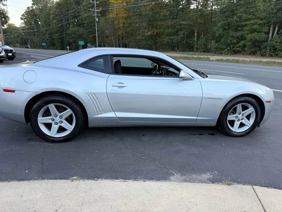 2011 Chevrolet Camaro 5th Gen - Image 7 of 20