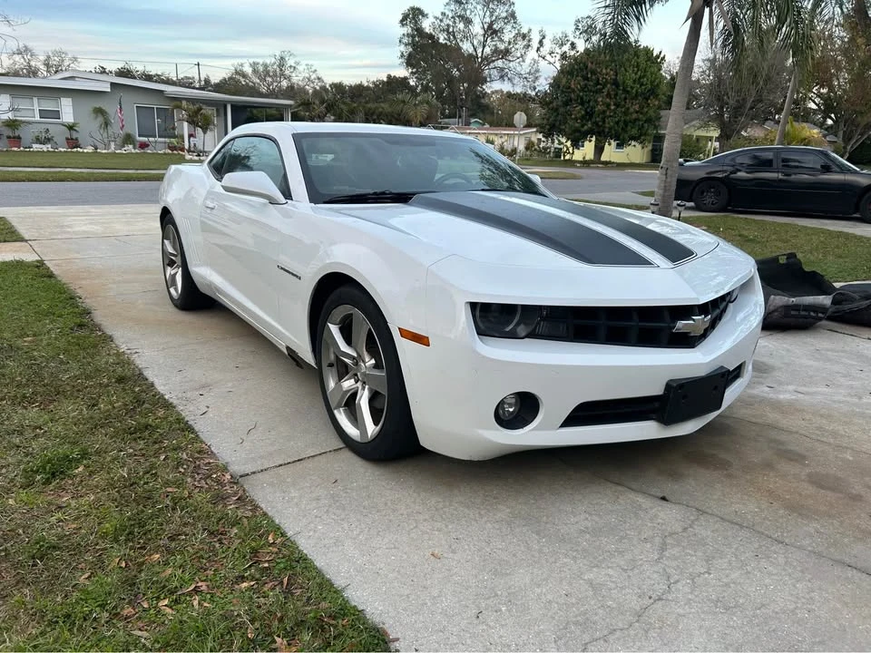 2011 Chevrolet Camaro 5th Gen - Image 2 of 5
