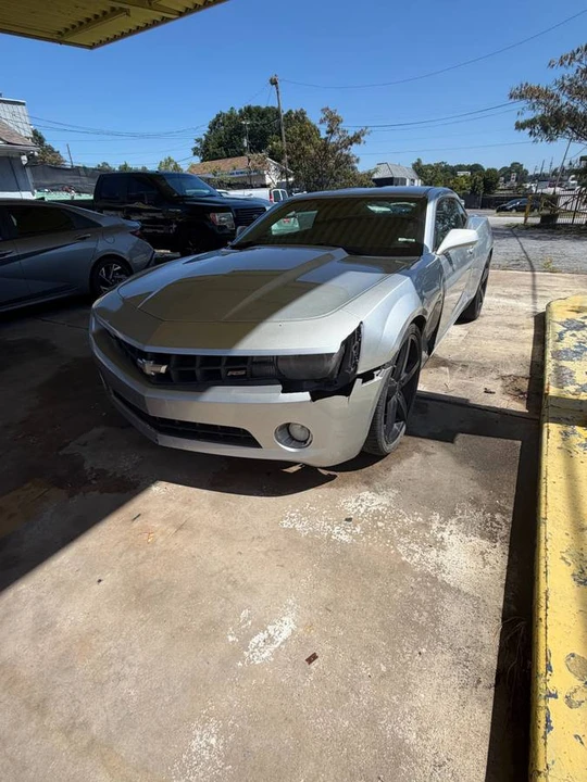 2011 Chevrolet Camaro 5th Gen - Image 2 of 8