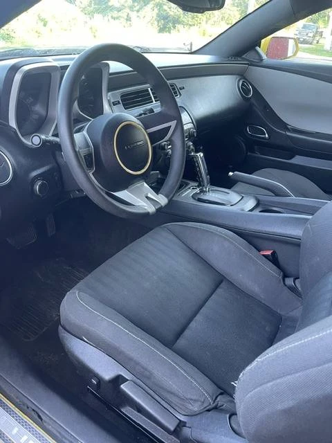 2011 Chevrolet Camaro 5th Gen - Image 10 of 12