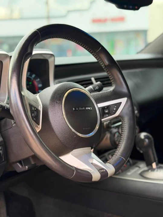 2011 Chevrolet Camaro 5th Gen - Image 10 of 13