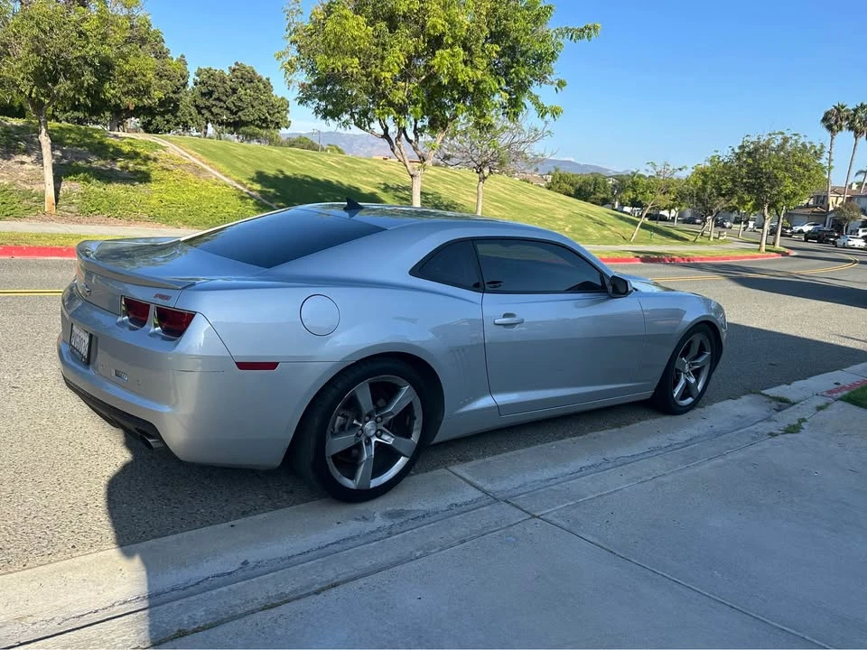 2011 Chevrolet Camaro 5th Gen - Image 6 of 13