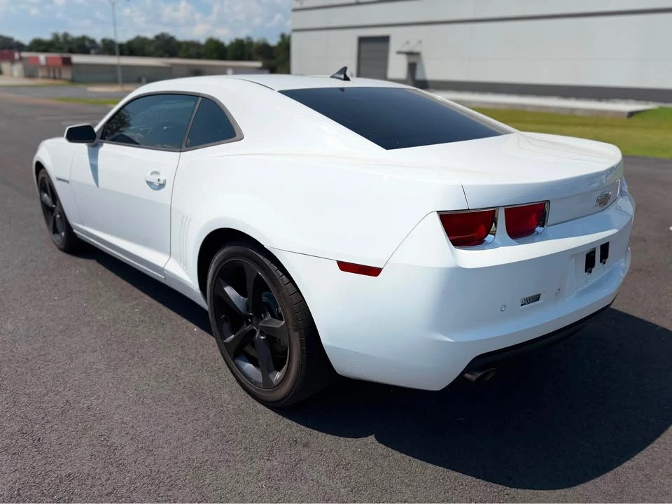 2011 Chevrolet Camaro 5th Gen - Image 8 of 11