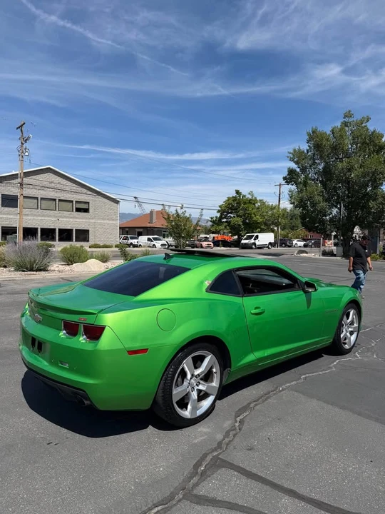 2011 Chevrolet Camaro 5th Gen - Image 2 of 3