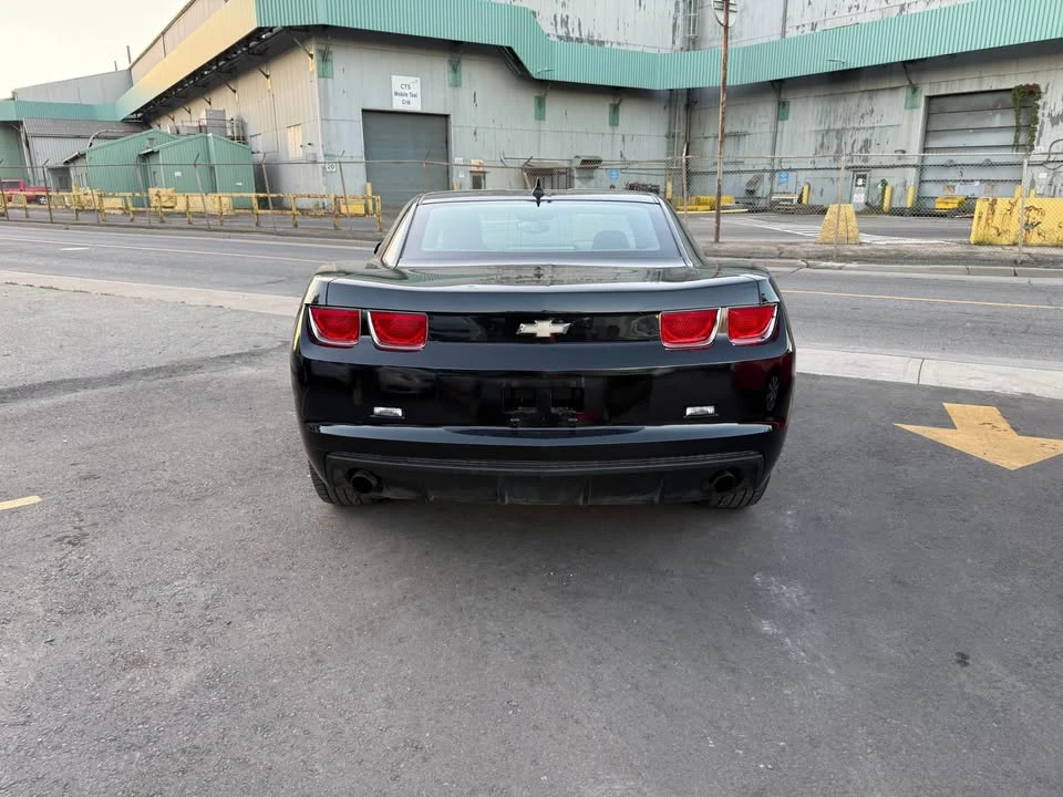 2011 Chevrolet Camaro 5th Gen - Image 5 of 15