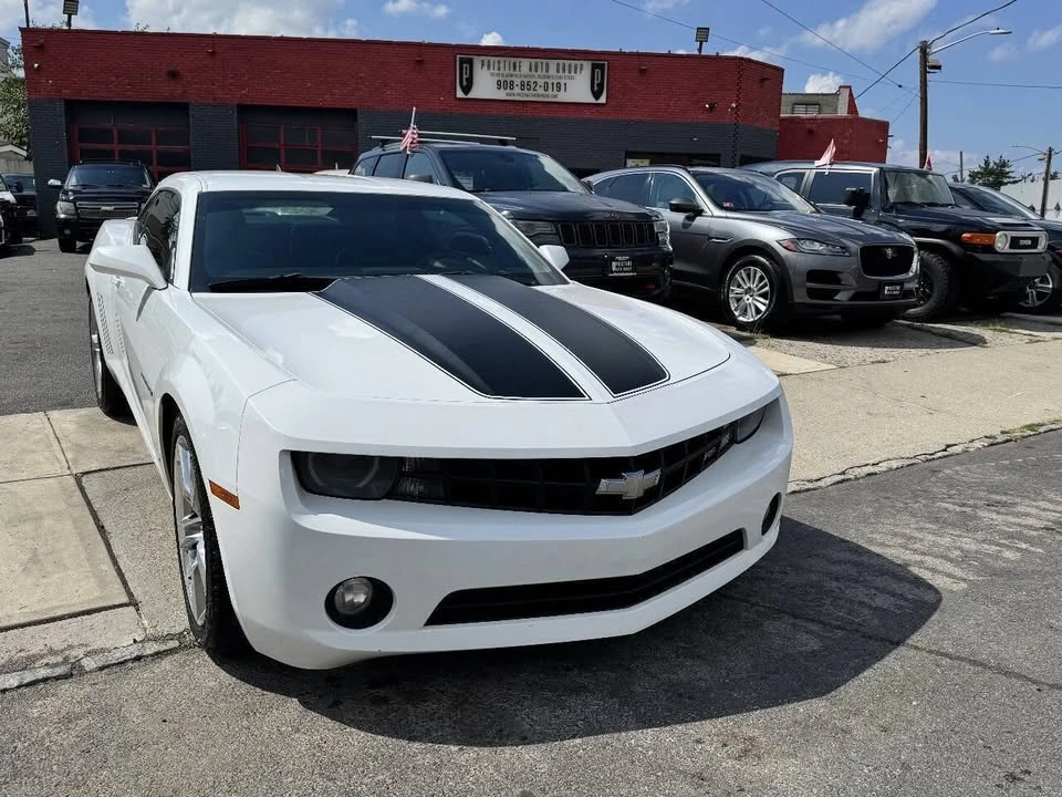 2011 Chevrolet Camaro 5th Gen - Image 2 of 20