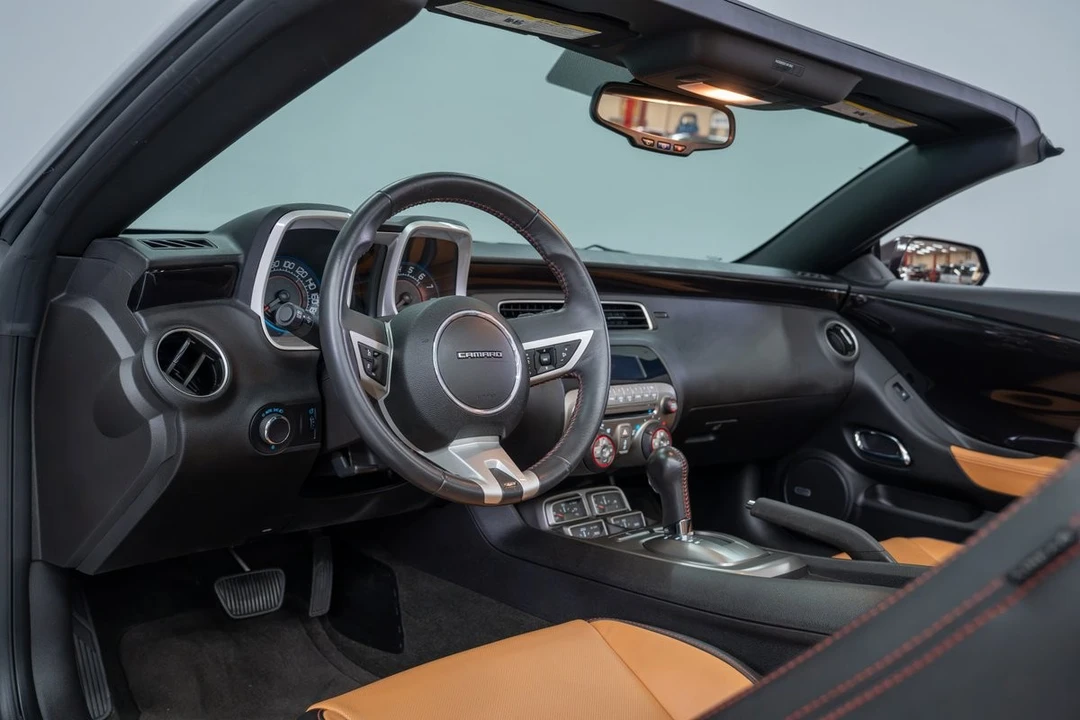 2011 Chevrolet Camaro 5th Gen - Image 14 of 31