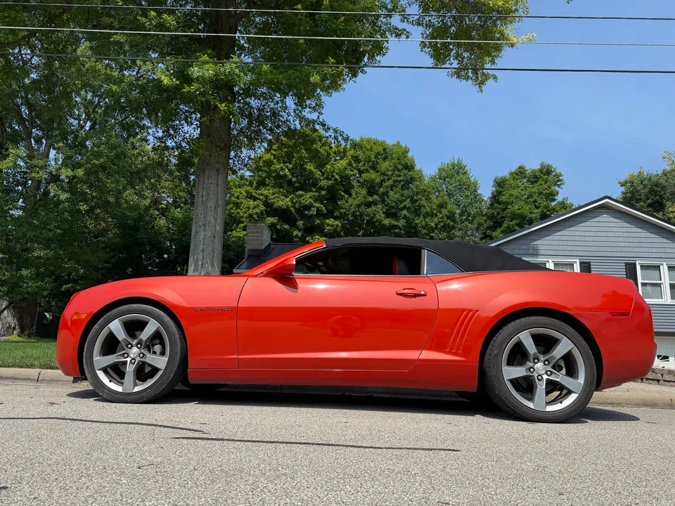 2011 Chevrolet Camaro 5th Gen - Image 8 of 31