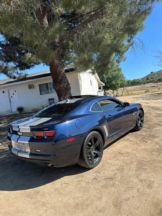 2011 Chevrolet Camaro 5th Gen - Image 2 of 12