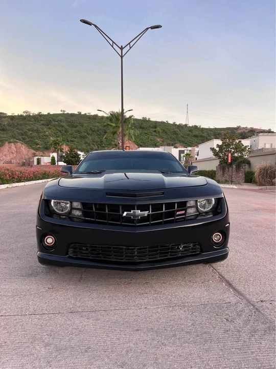 2011 Chevrolet Camaro 5th Gen - Image 2 of 10