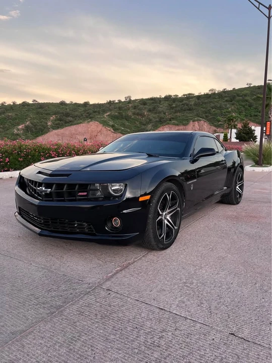 2011 Chevrolet Camaro 5th Gen - Image 3 of 10