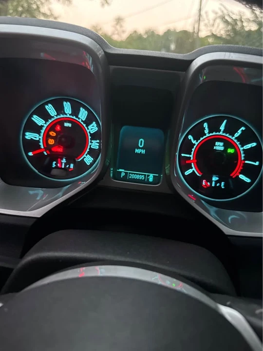 2011 Chevrolet Camaro 5th Gen - Image 14 of 16