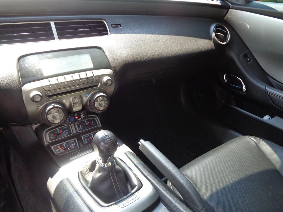 2011 Chevrolet Camaro SS 5th Gen - Image 20 of 31