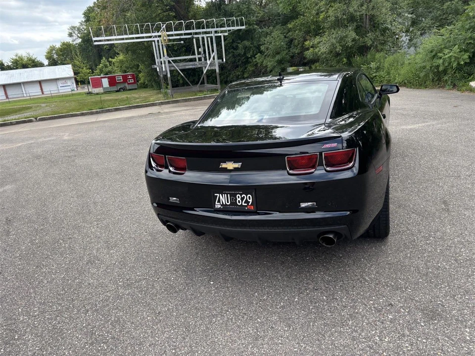 2011 Chevrolet Camaro SS 5th Gen - Image 3 of 31
