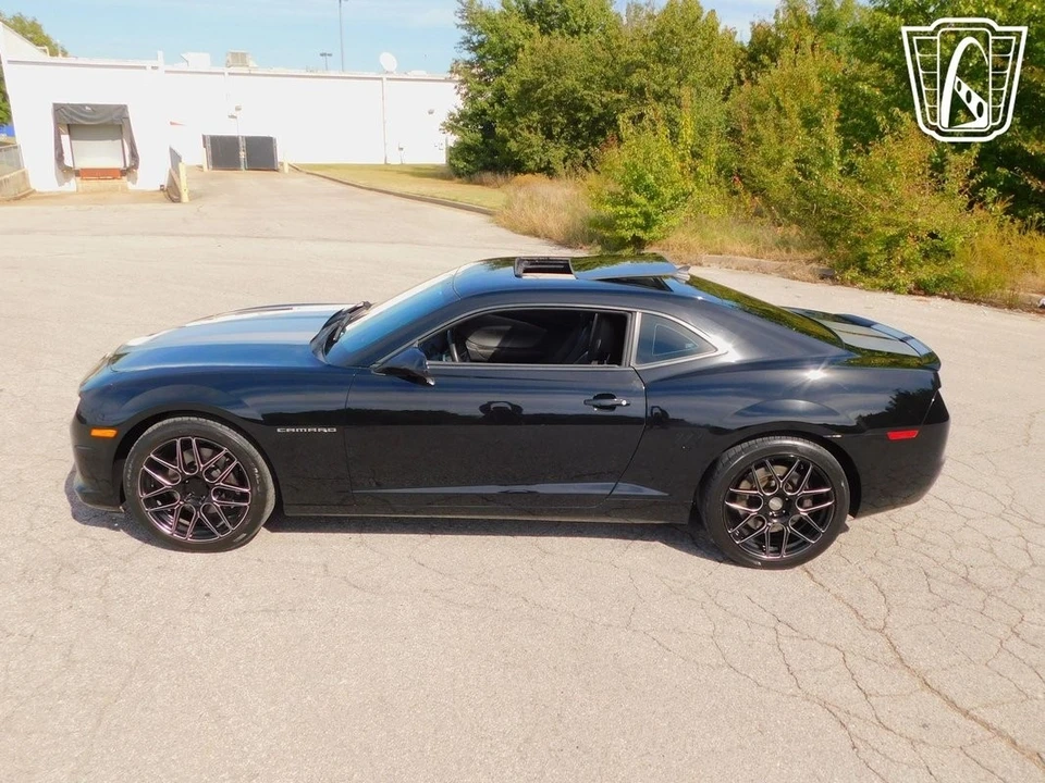 2011 Chevrolet Camaro SS 5th Gen - Image 12 of 21
