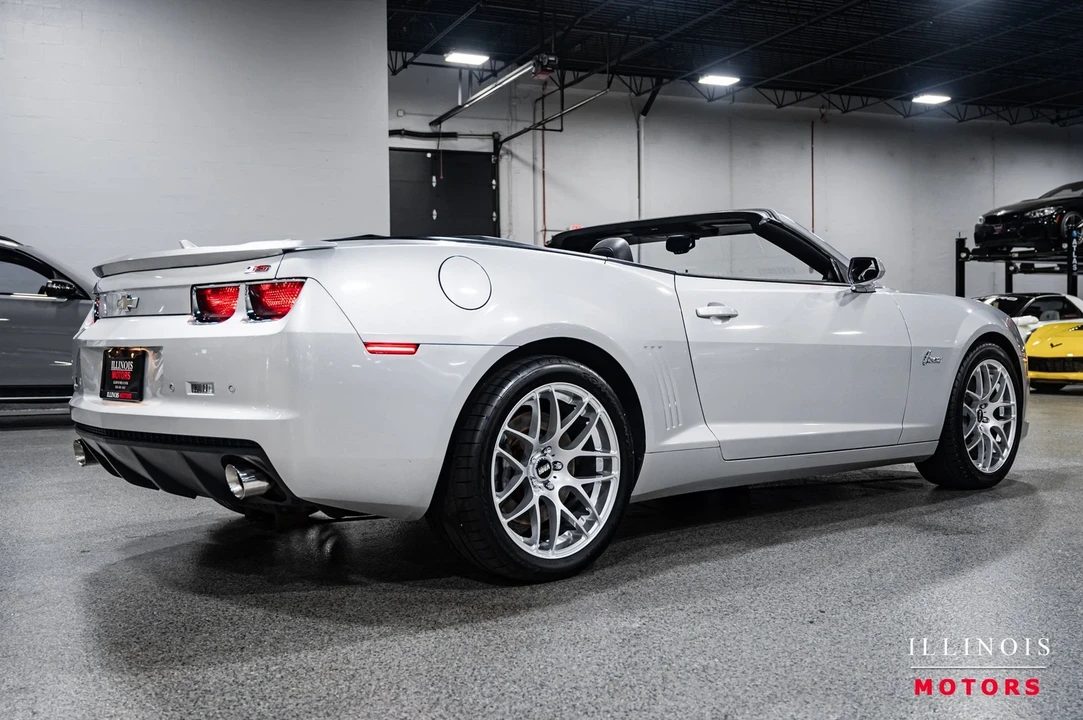 2011 Chevrolet Camaro SS 5th Gen - Image 5 of 21