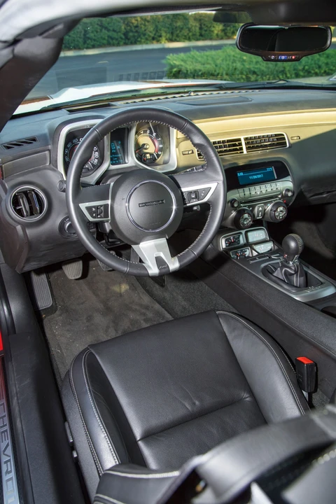 2011 Chevrolet Camaro SS 5th Gen - Image 16 of 28