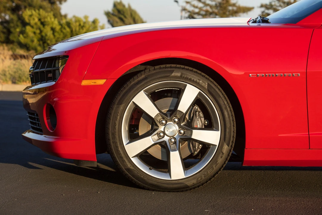 2011 Chevrolet Camaro SS 5th Gen - Image 19 of 28