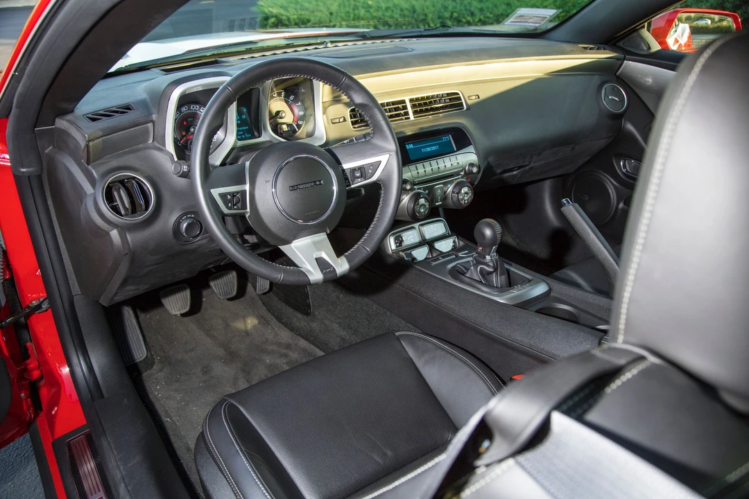 2011 Chevrolet Camaro SS 5th Gen - Image 5 of 28