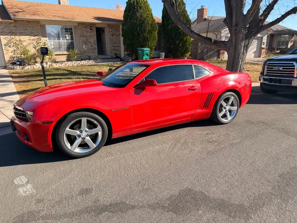 2011 Chevrolet Camaro SS 5th Gen - Image 2 of 2