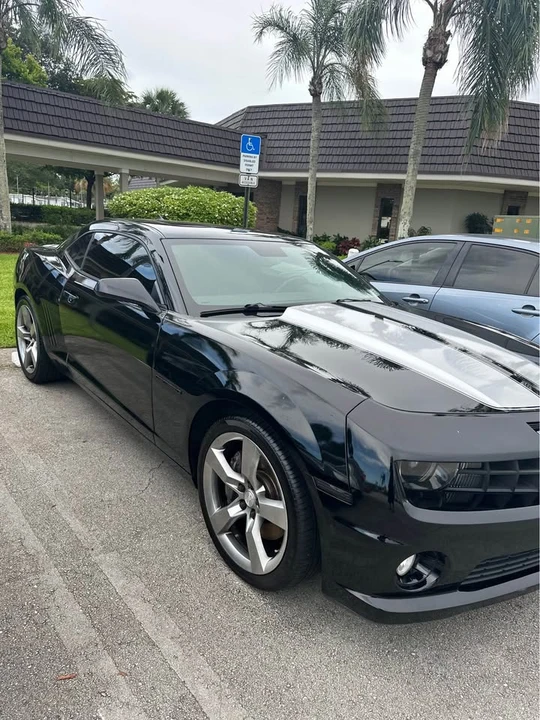 2011 Chevrolet Camaro SS 5th Gen - Image 2 of 18