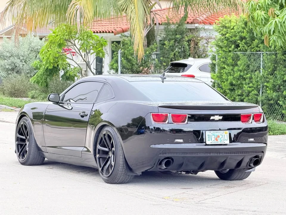 2011 Chevrolet Camaro SS 5th Gen - Image 5 of 12