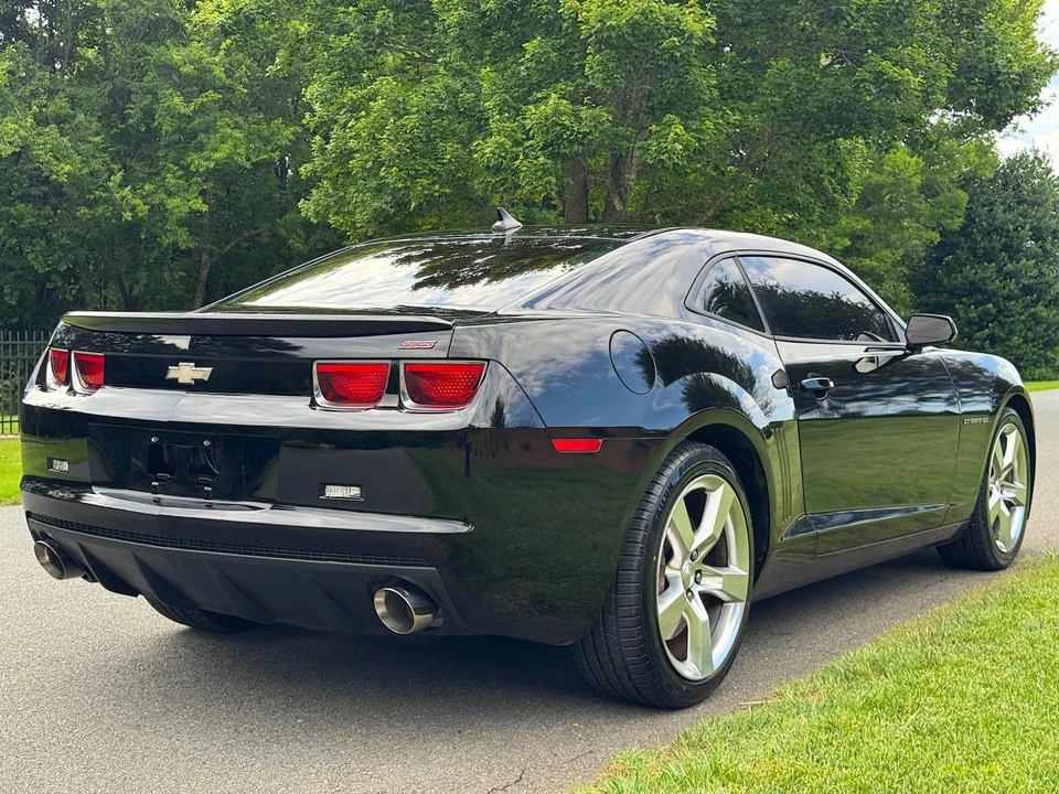 2011 Chevrolet Camaro SS 5th Gen - Image 8 of 15