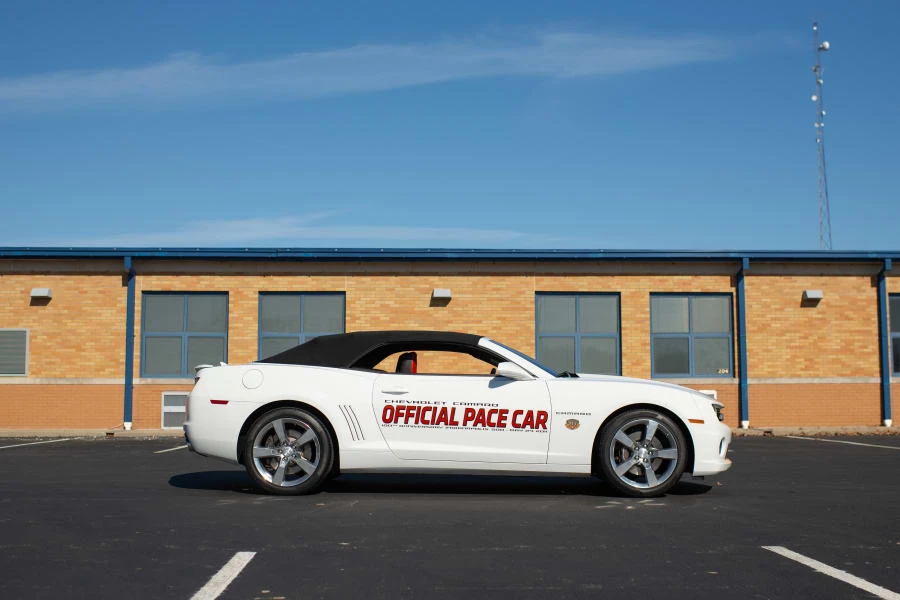 2011 Chevrolet Camaro SS 5th Gen - Image 2 of 29