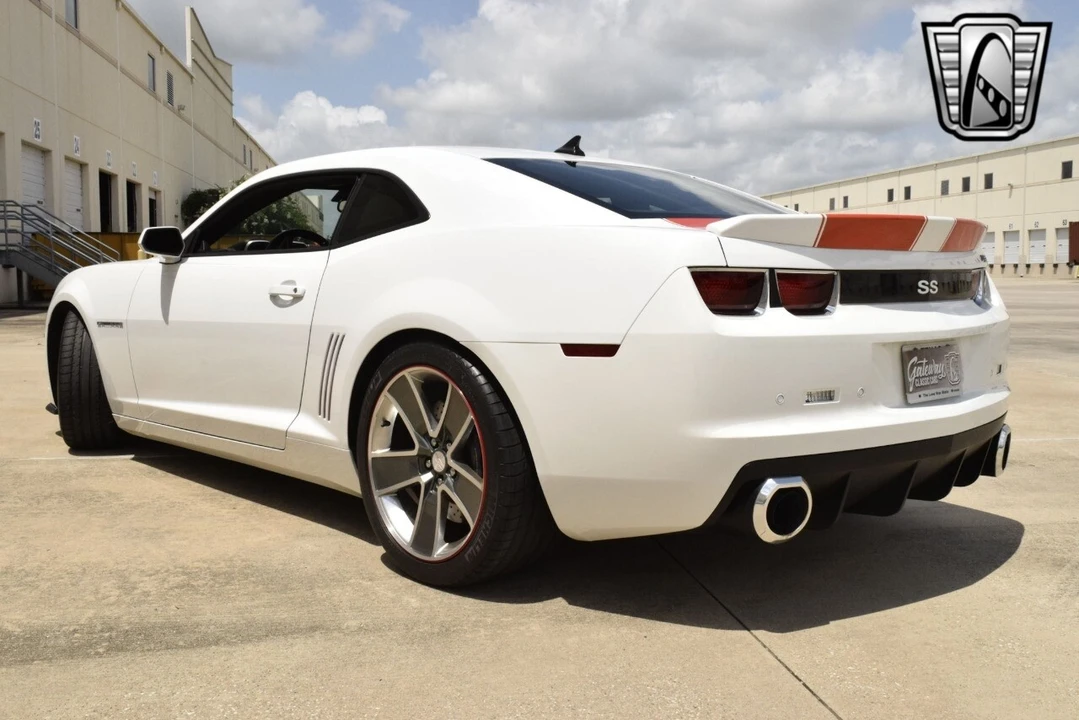 2011 Chevrolet Camaro SS 5th Gen - Image 4 of 12