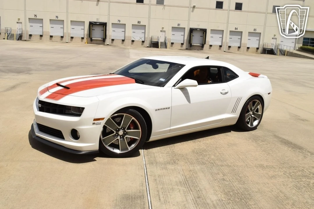 2011 Chevrolet Camaro SS 5th Gen - Image 3 of 12