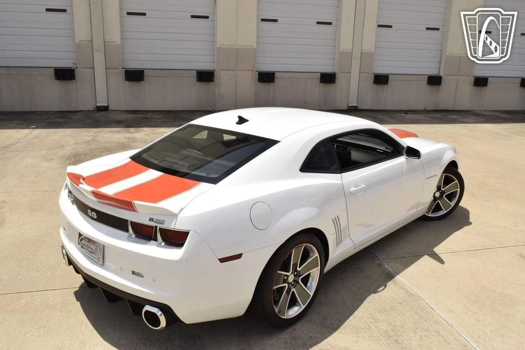 2011 Chevrolet Camaro SS 5th Gen - Image 14 of 21