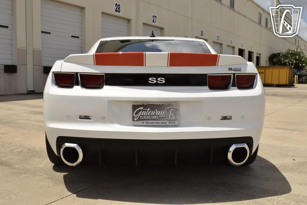 2011 Chevrolet Camaro SS 5th Gen - Image 13 of 21