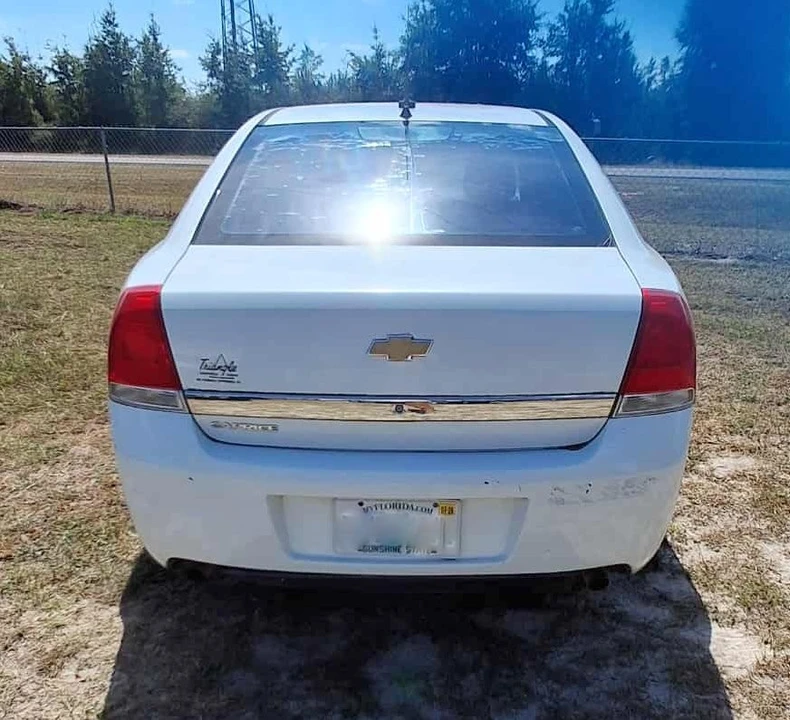 2011 Chevrolet Caprice - Image 4 of 14