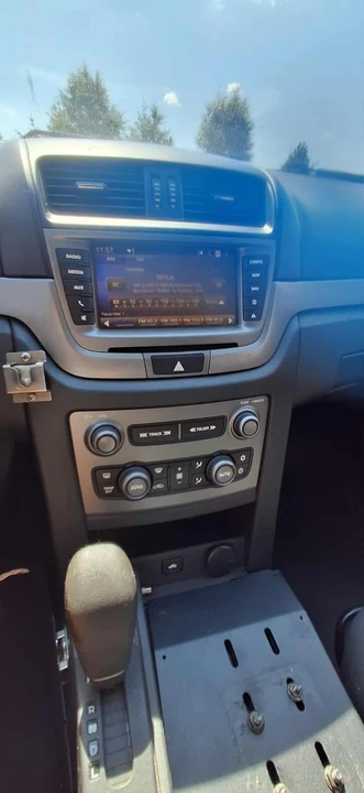 2011 Chevrolet Caprice - Image 13 of 14