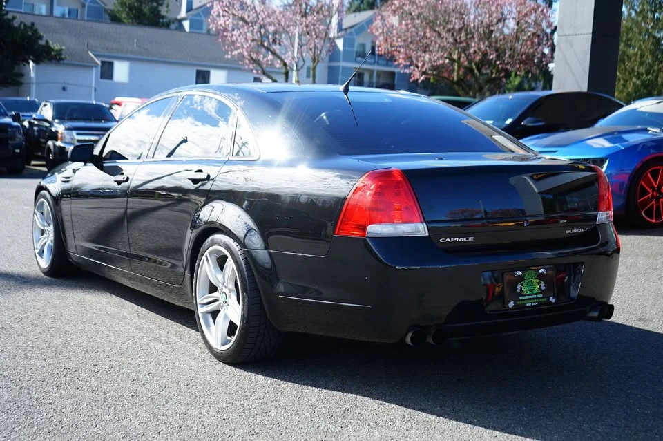 2011 Chevrolet Caprice - Image 3 of 18