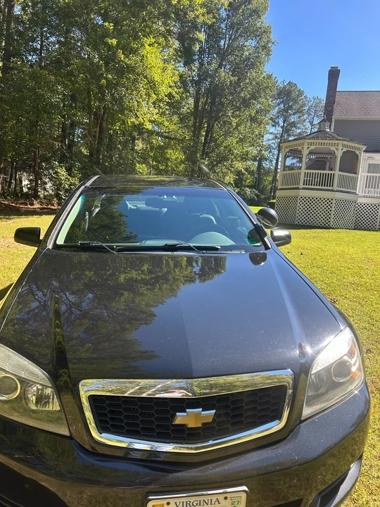 2011 Chevrolet Caprice - Image 2 of 17