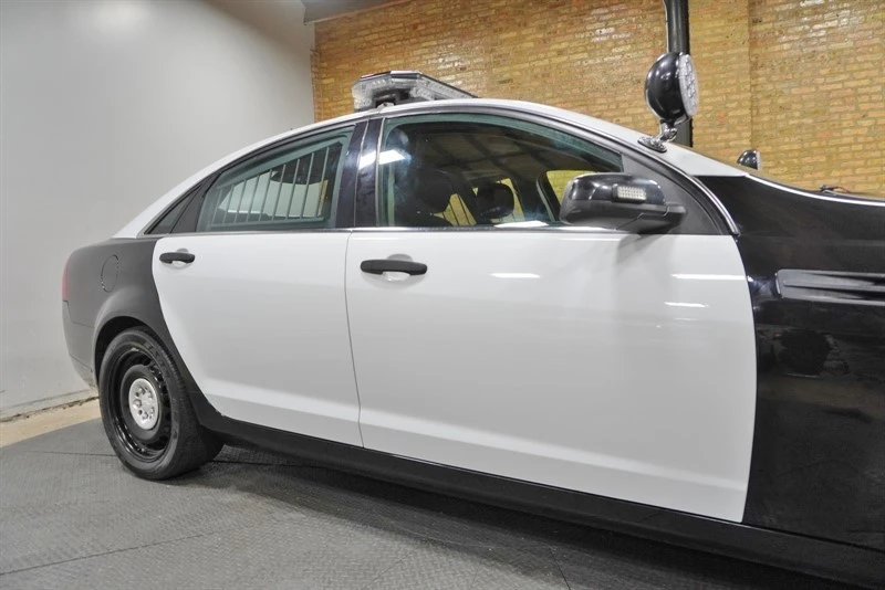 2011 Chevrolet Caprice - Image 10 of 31