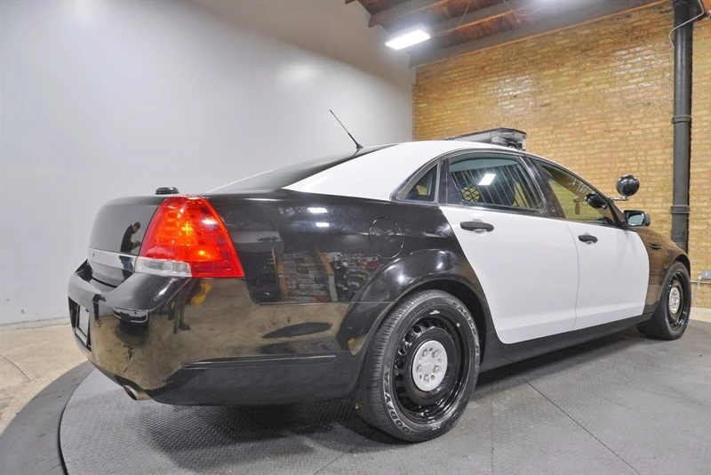 2011 Chevrolet Caprice - Image 11 of 31