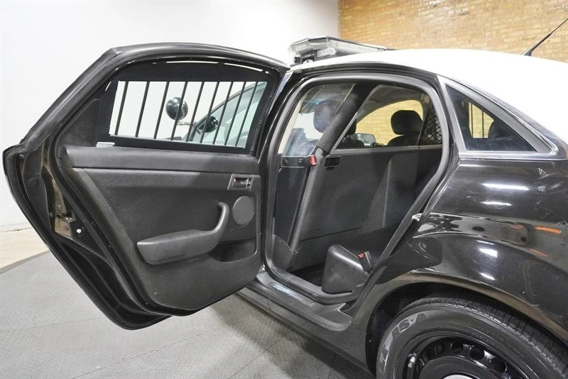 2011 Chevrolet Caprice - Image 31 of 31