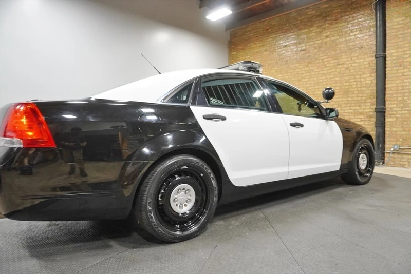 2011 Chevrolet Caprice - Image 13 of 31