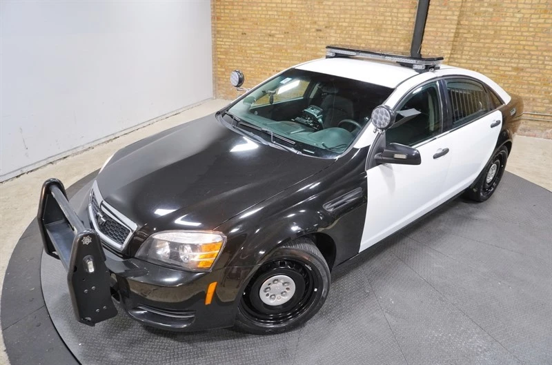 2011 Chevrolet Caprice - Image 2 of 31
