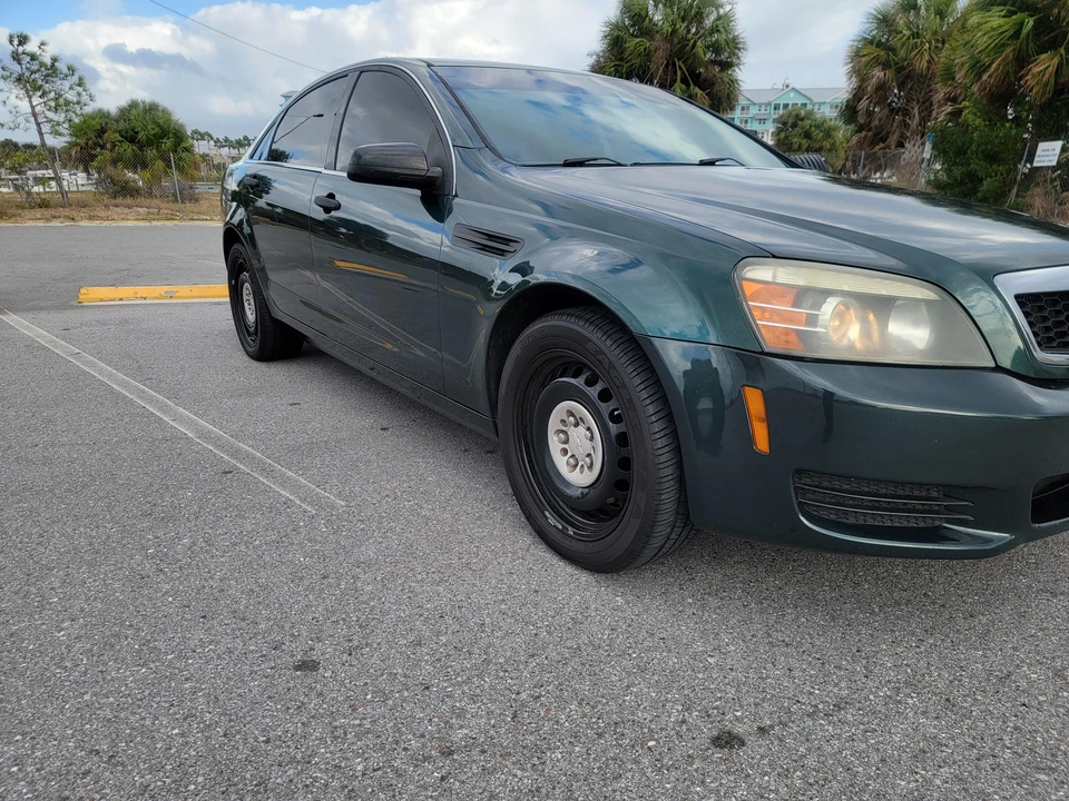 2011 Chevrolet Caprice - Image 17 of 31