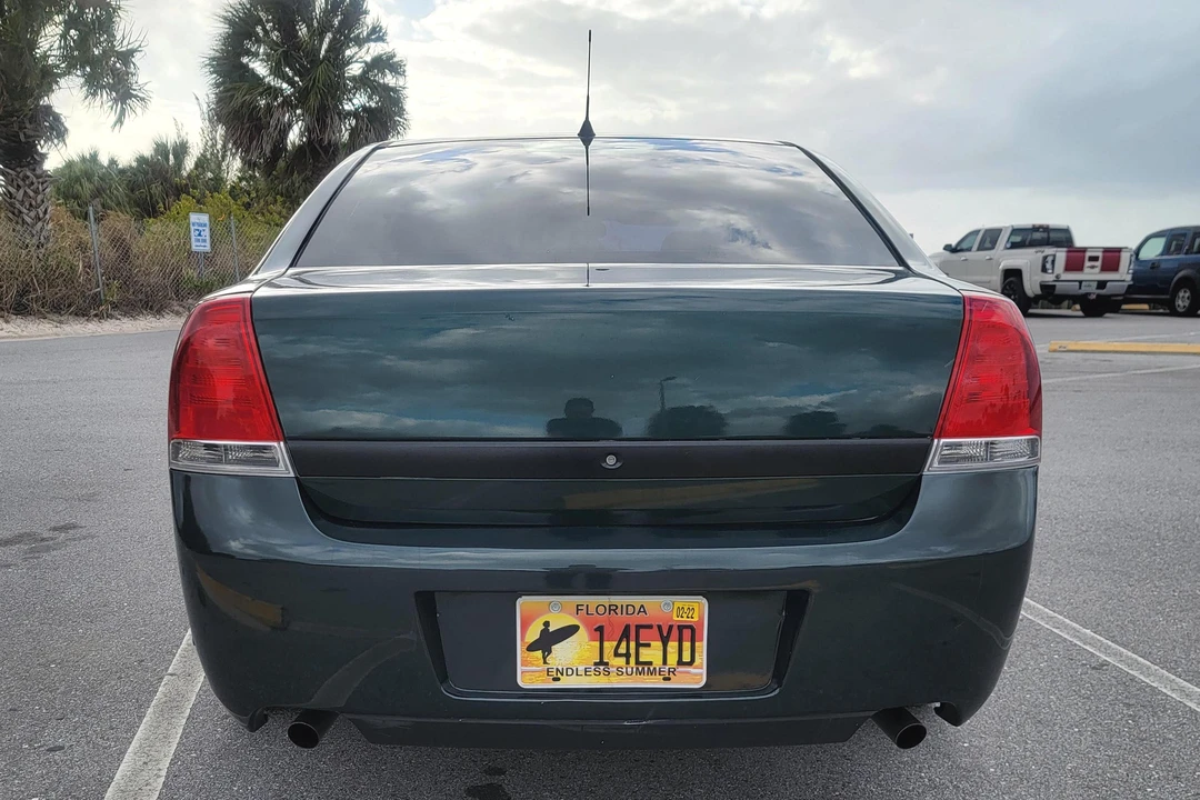2011 Chevrolet Caprice - Image 5 of 31