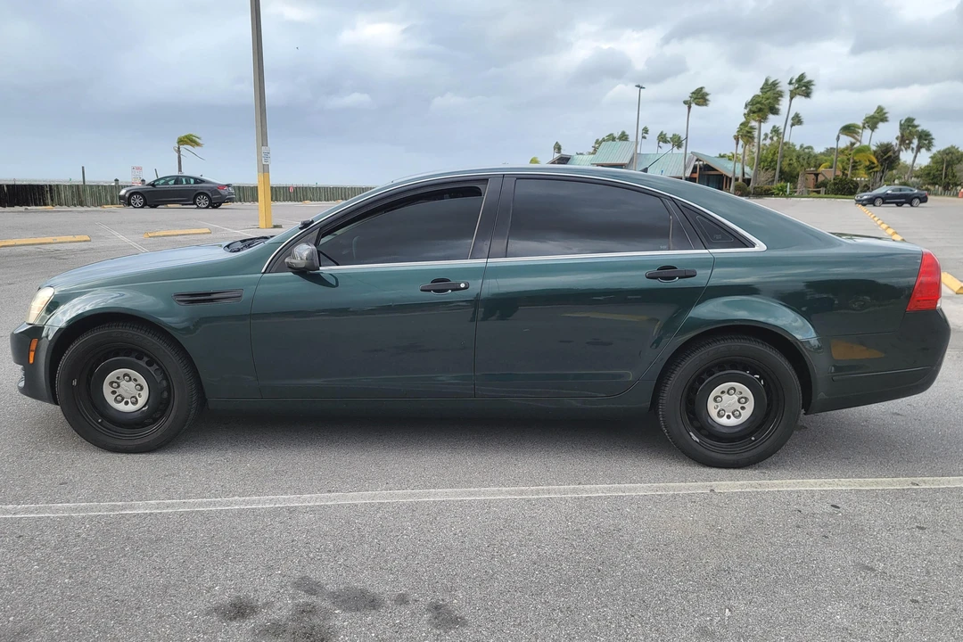 2011 Chevrolet Caprice - Image 3 of 31