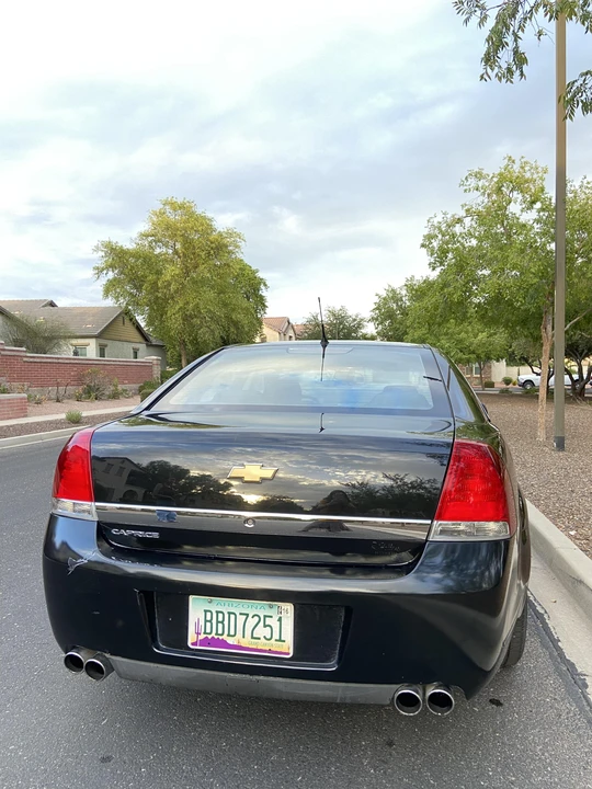 2011 Chevrolet Caprice - Image 12 of 29