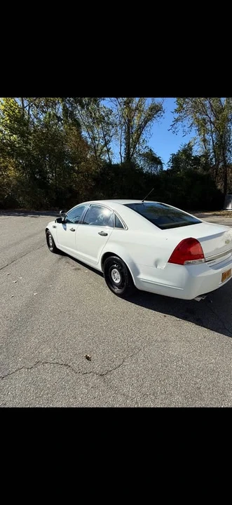 2011 Chevrolet Caprice - Image 3 of 19