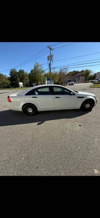 2011 Chevrolet Caprice - Image 5 of 19