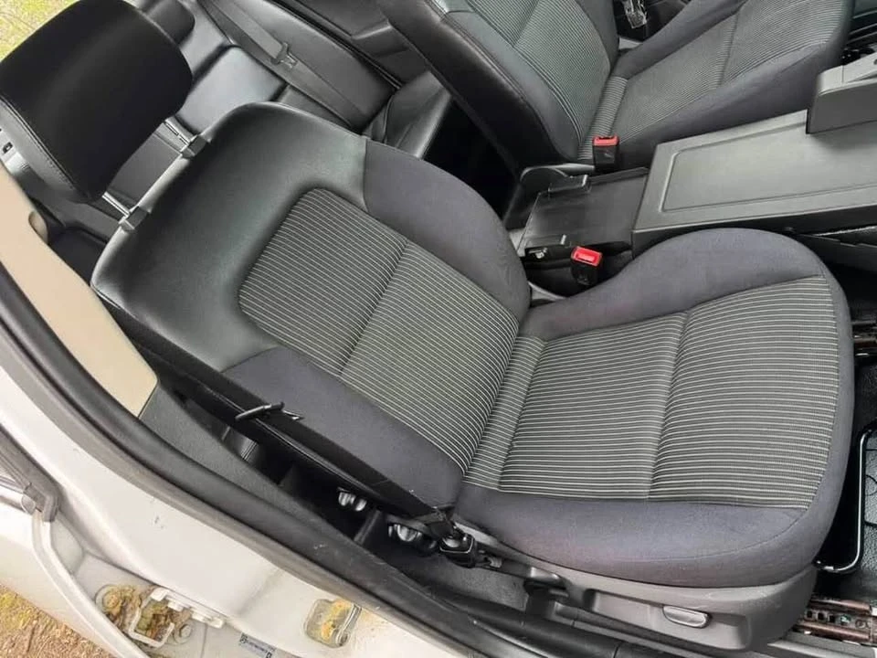 2011 Chevrolet Caprice - Image 17 of 19